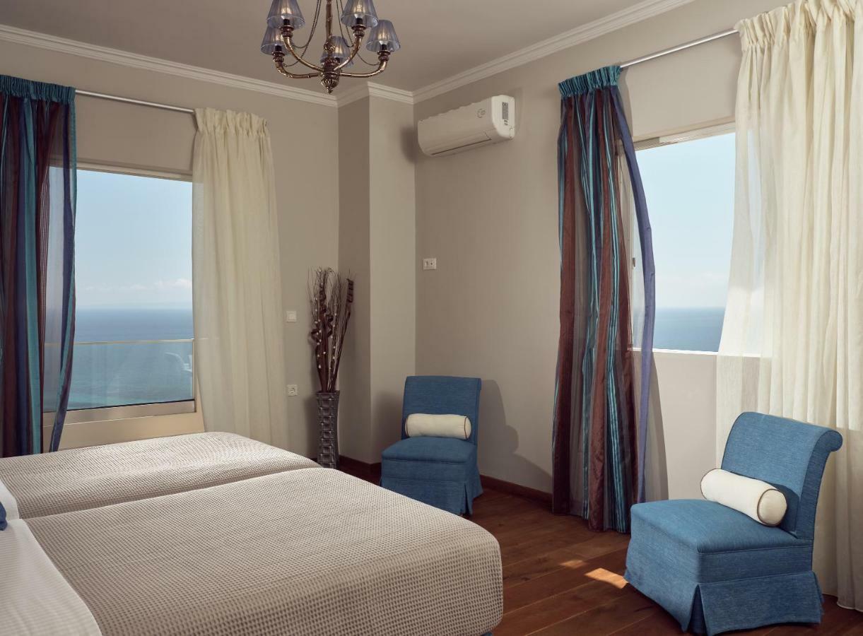 Golden July Luxury Villa Akrotiri  외부 사진