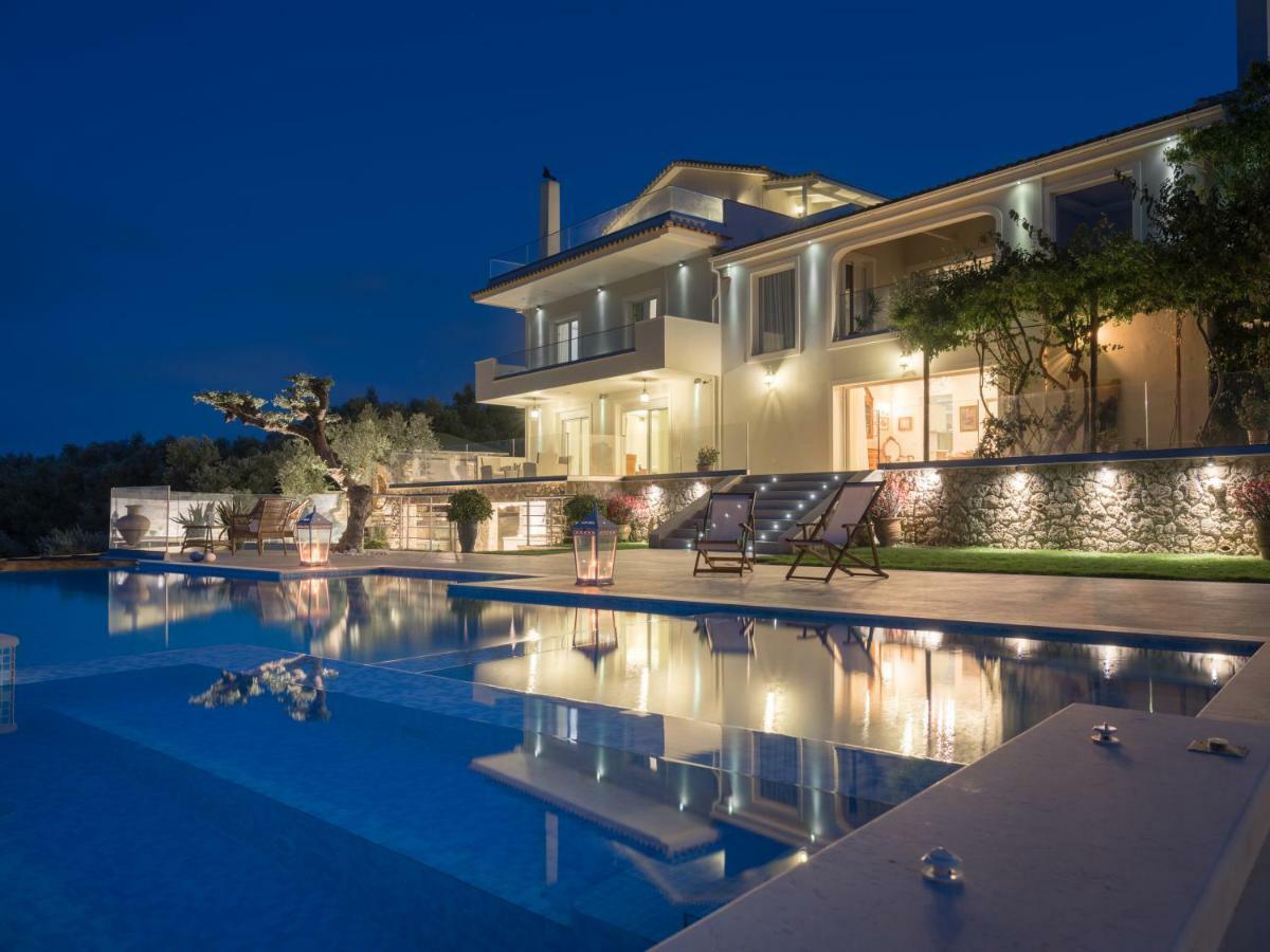 Golden July Luxury Villa Akrotiri  외부 사진