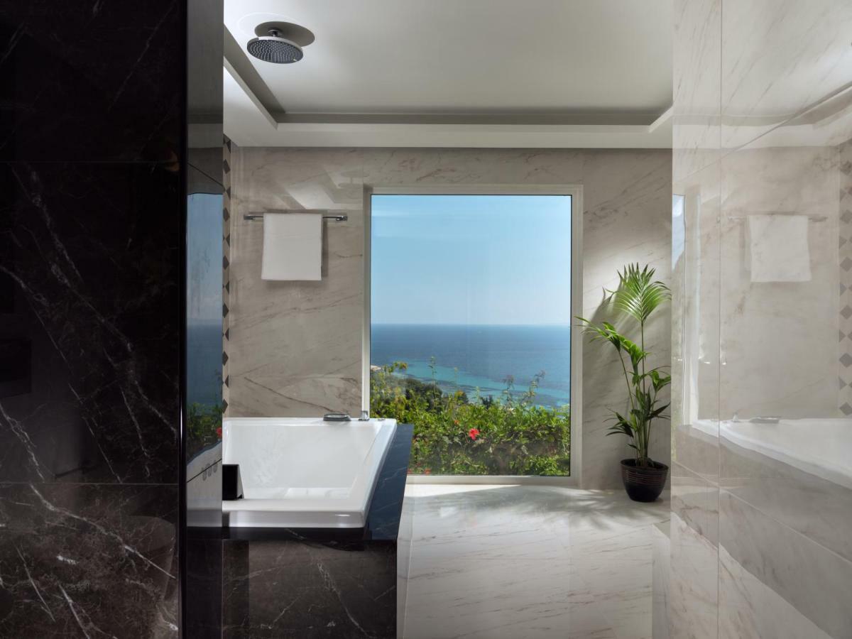 Golden July Luxury Villa Akrotiri  외부 사진