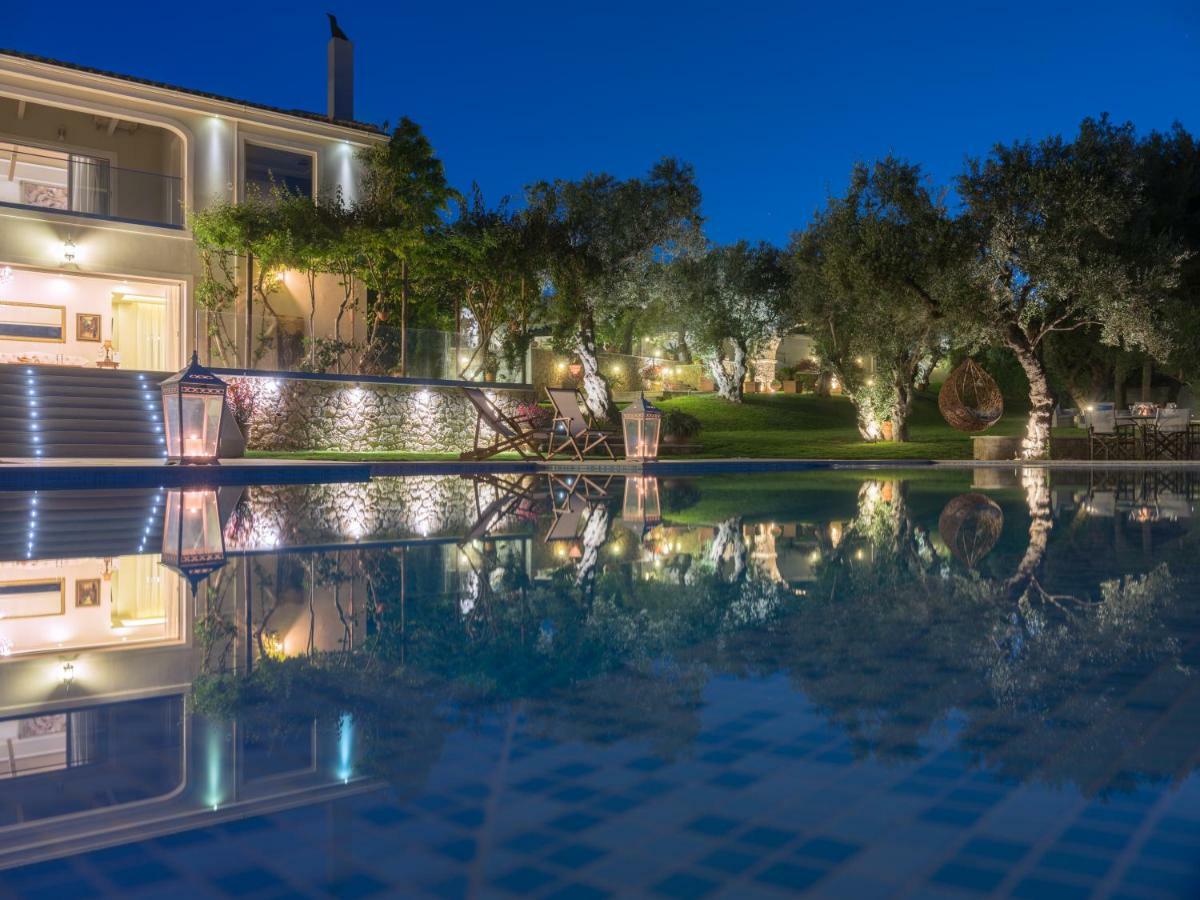 Golden July Luxury Villa Akrotiri  외부 사진
