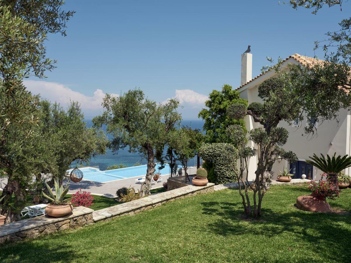 Golden July Luxury Villa Akrotiri  외부 사진